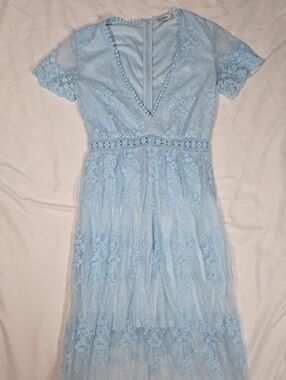 Ticosa Embroidered Floral Blue Lace V-neck Flutter Sleeve Dress size S